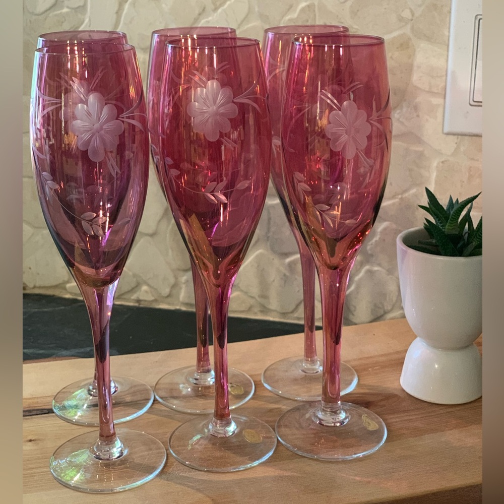 SIP | Set of 6 | Cranberry Champagne Flutes | Made in Bulgaria